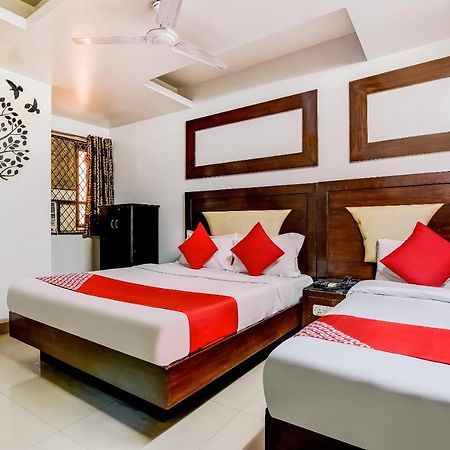 OYO 7781 Hotel Sai International Neu-Delhi Exterior foto