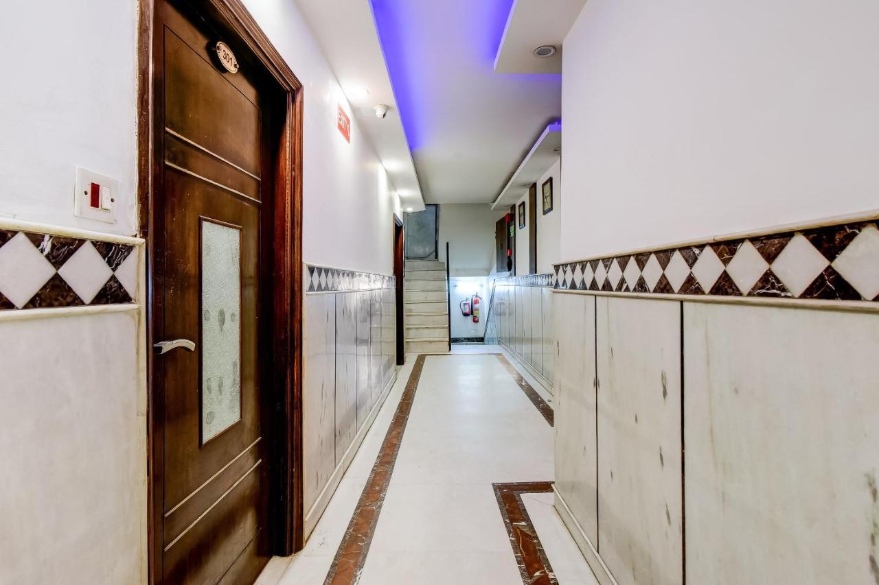 OYO 7781 Hotel Sai International Neu-Delhi Exterior foto